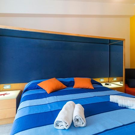 La Favorita Hotel カーラゴノネ エクステリア 写真