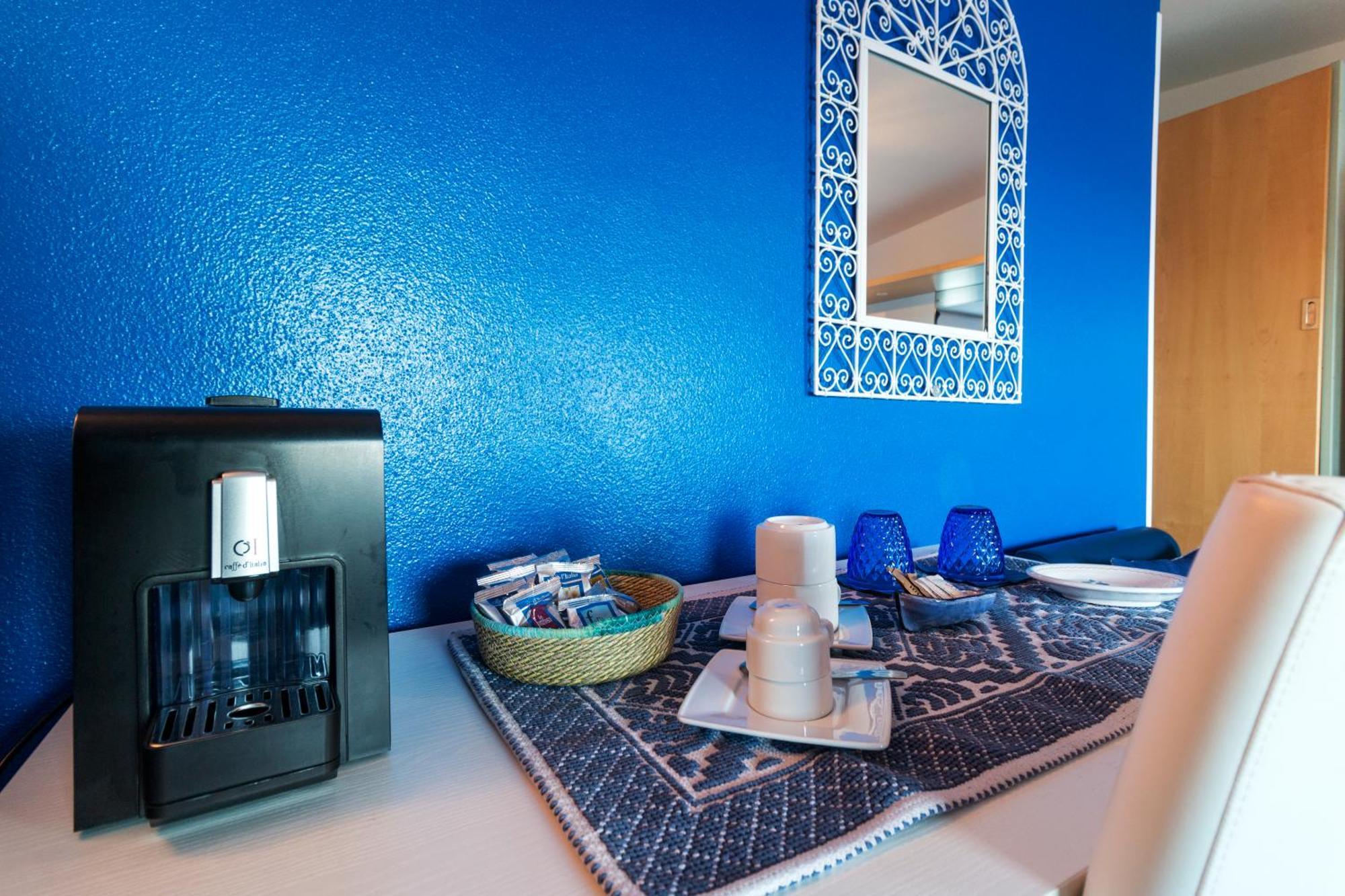 La Favorita Hotel カーラゴノネ エクステリア 写真